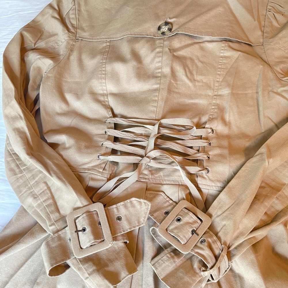 Classic Trench Coat - Picture 4 of 4